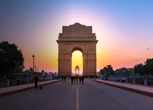 taxi tour packages from-New Delhi